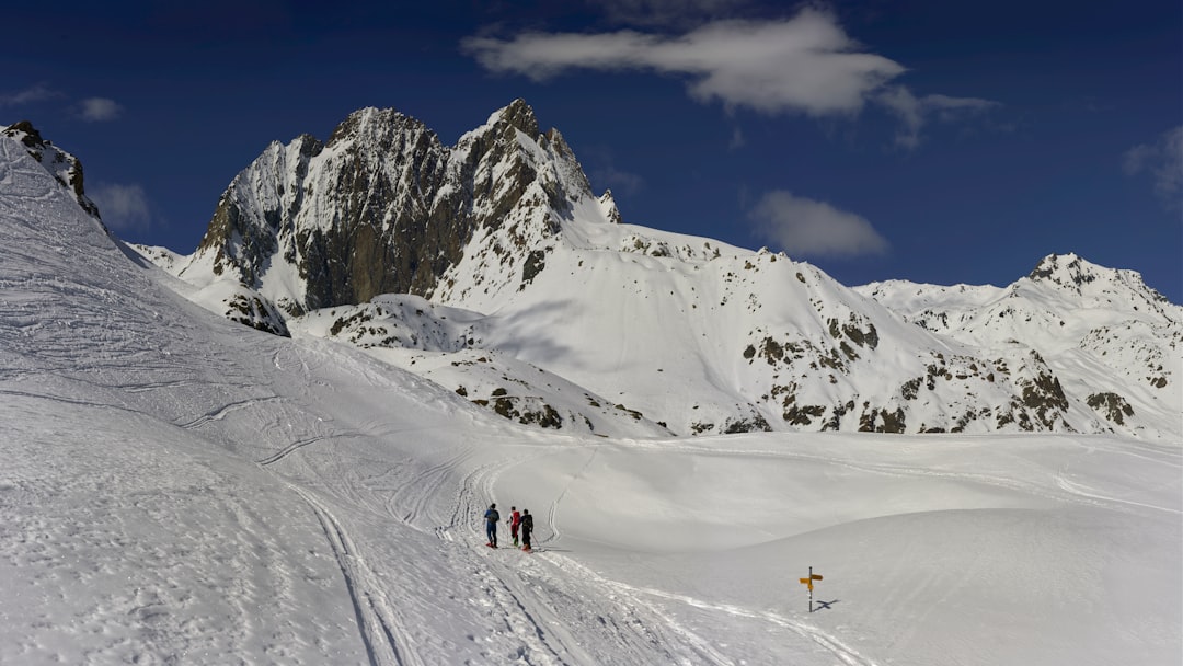 Debt Collection: Navigating Swiss Regulations Effectively